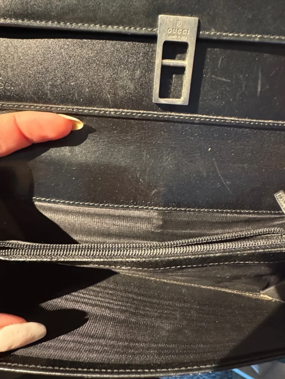 Vintage Gucci Black Leather Wallet - Picture 6 of 7